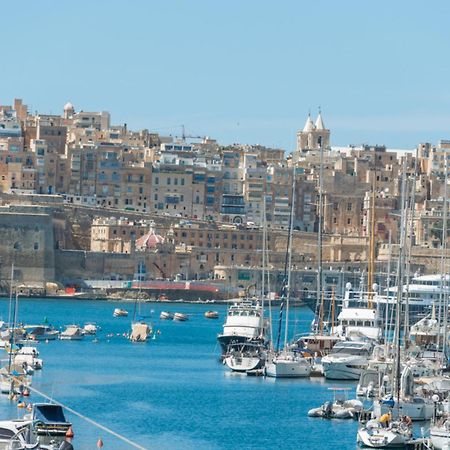 Authentic Gf Apartment With Terrace At The 3 Cities Marina Cospicua Εξωτερικό φωτογραφία