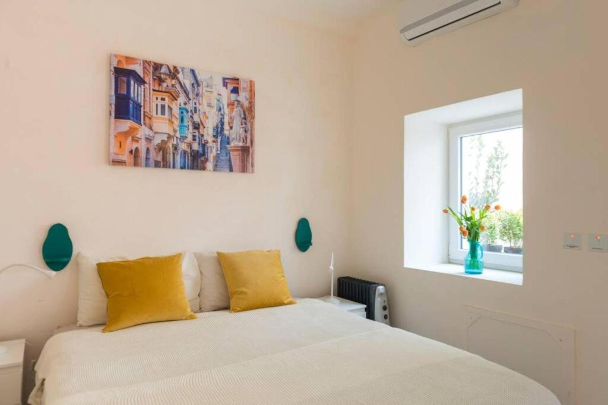 Authentic Gf Apartment With Terrace At The 3 Cities Marina Cospicua Εξωτερικό φωτογραφία