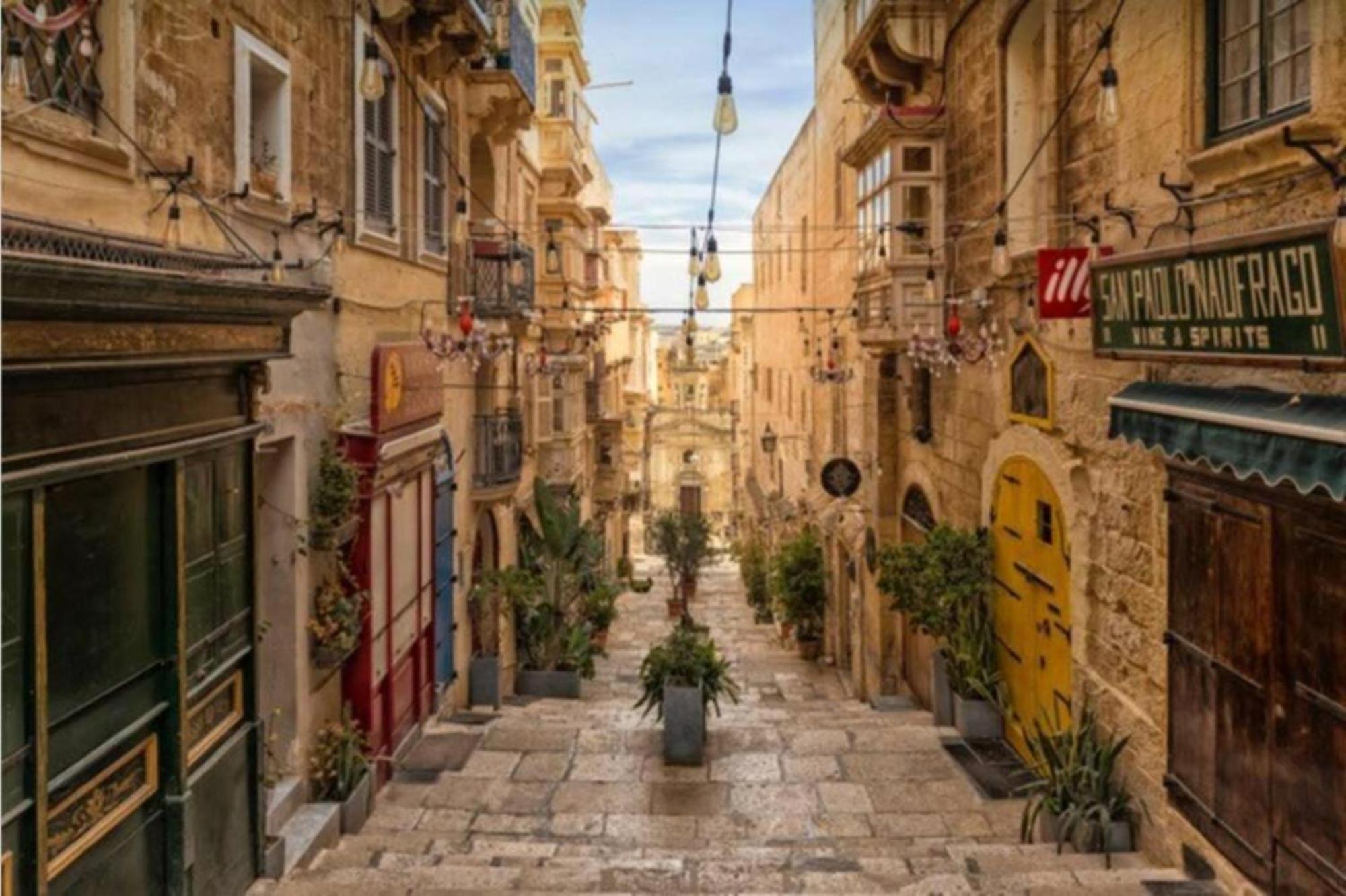 Authentic Gf Apartment With Terrace At The 3 Cities Marina Cospicua Εξωτερικό φωτογραφία